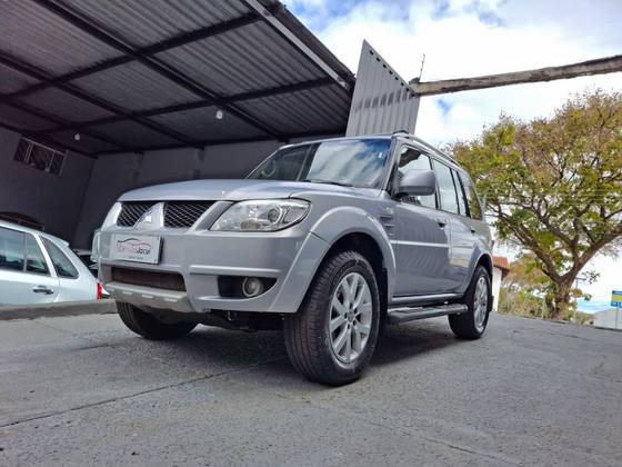 MITSUBISHI PAJERO TR4 2.0 4X4 16V FLEX 4P MANUAL